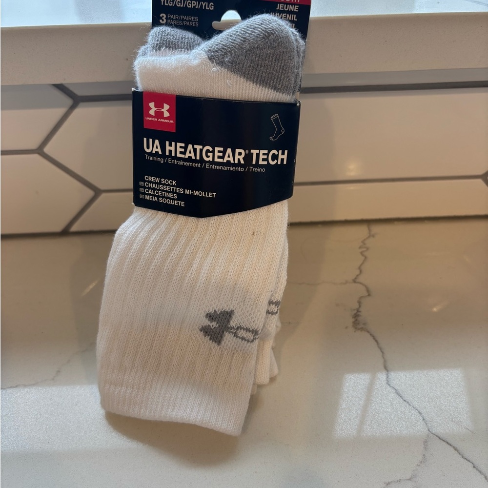 Under Armour UA Heatgear Tech White Youth crew socks size large